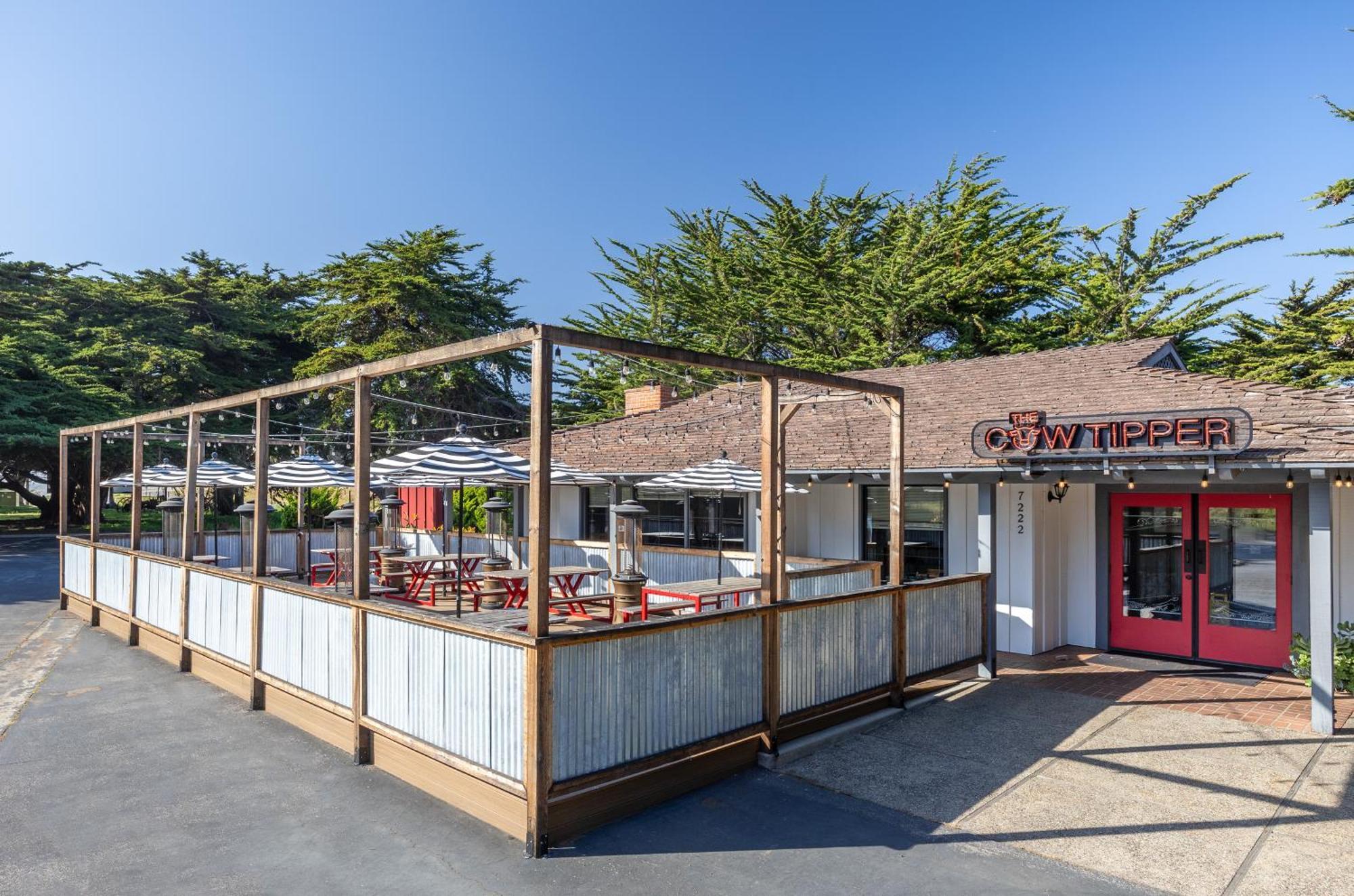 Отель Oceanpoint Ranch Кэмбриа Экстерьер фото