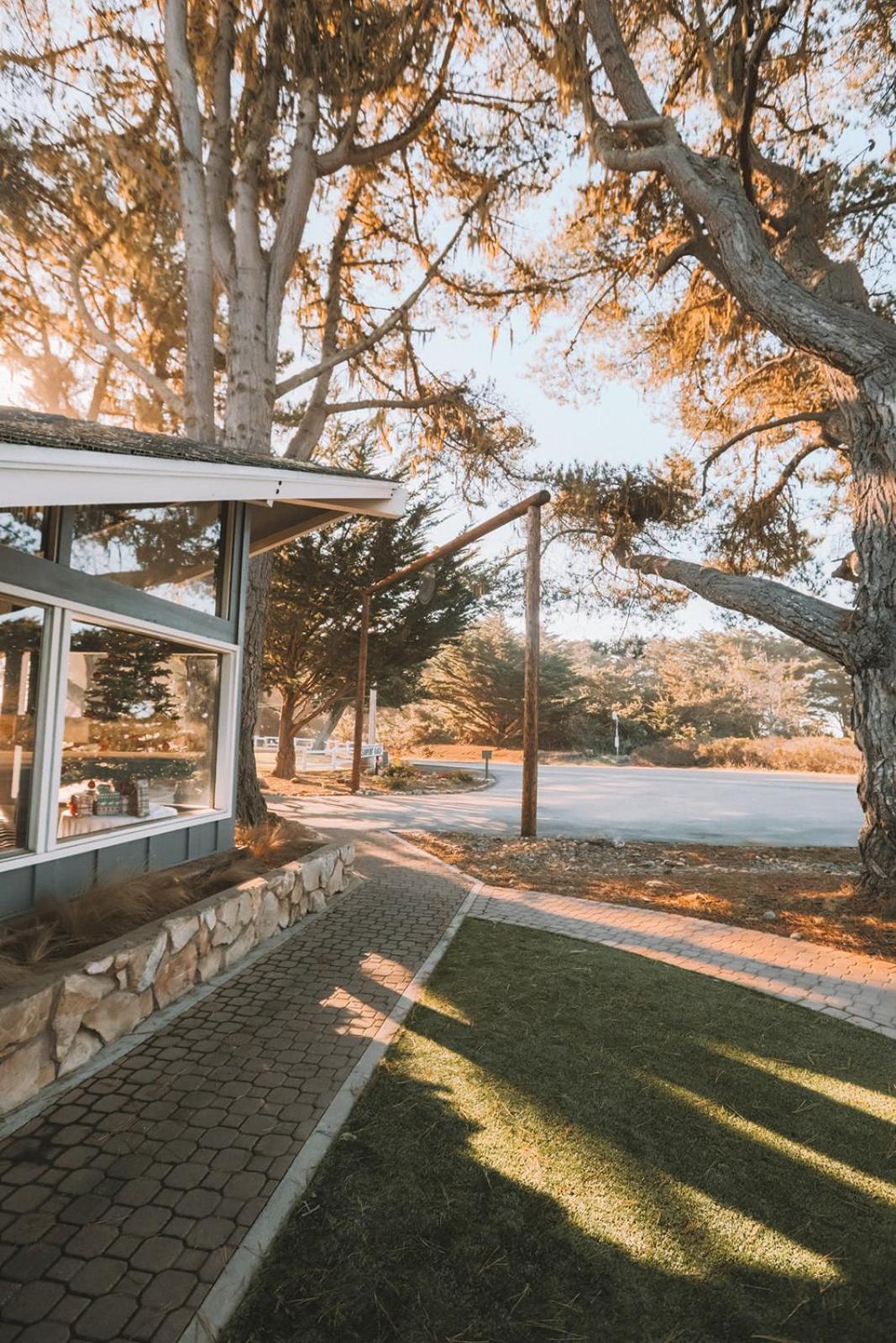 Отель Oceanpoint Ranch Кэмбриа Экстерьер фото